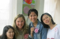 Над 200 туристи от цял свят участваха в уъркшопа „Направете роза“ / Новини от Казанлък