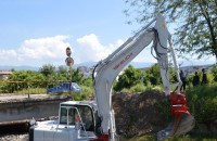 Багер в Старата река / Новини от Казанлък