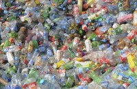  Казанлъчанин е глобен за съхраняването на 3 тона пластмасови отпадъци / Новини от Казанлък