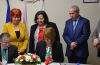 Исторически момент на братство и искреност между Казанлък и алжирския Блида / Новини от Казанлък