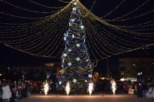 Казанлък заживя с празничния дух на Коледно-новогодишните празници / Новини от Казанлък