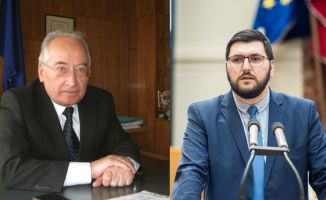 СДС- Казанлък с остра реакция след номинирането на Дамянов за Почетен гражданин / Новини от Казанлък