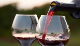 Шипка търси най-големия майстор на вино с конкурс / Новини от Казанлък