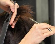 Казанлъчани не харчат много средства за разкрасителни процедури / Новини от Казанлък