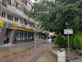 Сирени прозвучаха в памет на Христо Ботев и загиналите за свободата на България / Новини от Казанлък