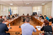 Община Павел баня дарява 10 000 лв. от бюджета си на казанлъшката болница / Новини от Казанлък