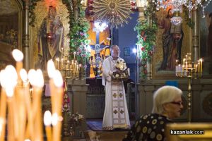 Ивановден е! 2 277 Ивановци празнуват имен ден в Казанлък / Новини от Казанлък