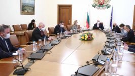 В четвъртък става ясно дали ще разхлабят част от мерките / Новини от Казанлък