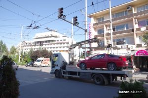 Община Казанлък търси нов паяк да контролира неправилно паркиралите автомобили  / Новини от Казанлък