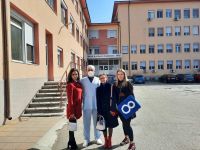 Дамската организация на „Републиканци за България“ в Стара Загора зарадва за празника медици от Казанлък / Новини от Казанлък