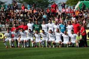 Розите триумфират! Спечелиха купата на Аматьорската футболна лига / Видео / Новини от Казанлък