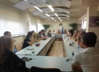 Дискусия с кметовете по места и представителите на Държавното горско стопанство / Новини от Казанлък