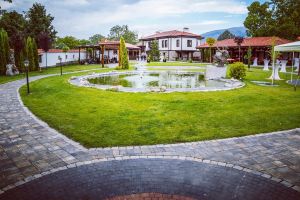 Готови ли сте за още една незабравима гръцка вечер в „Светилото”? / Новини от Казанлък