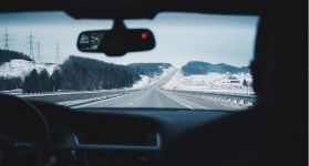 АПИ: Всички шофьори да подготвят автомобилите си за зимни условия / Новини от Казанлък