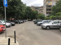 Какви са цените и заявленията на пропуските за паркиране в Казанлък? / Новини от Казанлък