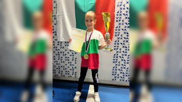 Казанлъшката шахматистка Ния Малчева с победа в Чехия / Спортни новини от Казанлък