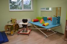 Центърът за деца с тежки множествени увреждания търси логопед и хигиенист / Новини от Казанлък