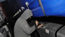 Източиха 190 литра гориво от паркиран товарен автомобил / Новини от Казанлък