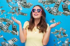 Младите хора все по-често вземат бързи кредити / Новини от Казанлък