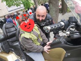 Благодарствен адрес до мото клуб “Черните рози“ от Дневен център за деца с увреждания / Новини от Казанлък