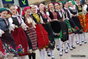 39 състава от цялата страна се събират в Казанлък за надиграването “Тъпан бие, хоро се вие“ / Новини от Казанлък