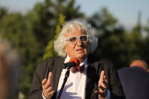 Доц. Георги Лозанов гостува в Казанлък с лекцията “Раждането на автора в българската фотография“  / Новини от Казанлък