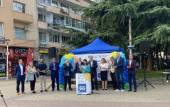 Продължаваме промяната - Демократична България откри официално предизборната си кампания в Казанлък / Видео  / Новини от Казанлък