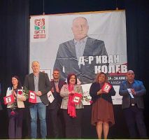 Д-р Колев, №1: Защо Градът на розите купува рози? Можем да си ги отглеждаме сами / Новини от Казанлък