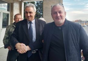 Д-р Колев, №1: Да укрепим нарушената комуникация / Новини от Казанлък