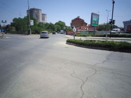 Частично ограничение на движението на кръстовището на бул. „Княз Александър Батенберг“ с бул. „Никола Петков“ за преасфалтиране от понеделник  / Новини от Казанлък