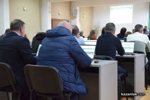 Местният парламент ще разгледа 24 точки по време на редовното си заседание в петък  / Новини от Казанлък