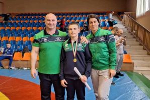 Казанлъшки ученик е шампион по борба / Спортни новини от Казанлък