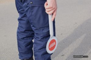 34-годишен подкара “Тойота“ с отнета книжка / Новини от Казанлък