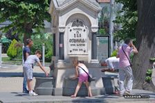 Живакът скача до 39° през почивните дни / Новини от Казанлък