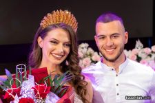 Чуйте първите думи на Царица роза 2025 - Мария Шамбурова / Видео  / Новини от Казанлък