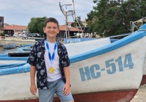 Златен Богомил донесе гордост на Казанлък от Международния турнир „Математика без граници“ / Новини от Казанлък