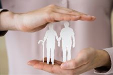 Демографски тенденции у нас: Делът на възрастните се увеличава / Новини от Казанлък