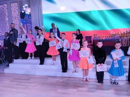 Силно представяне на танцьорите от КСТ “Роза“ на държавното в Пловдив  / Новини от Казанлък