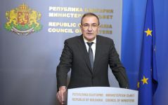 Министър Гуцанов: Осигурихме средства, 67 000 ще получават топъл обяд и през 2026 г.