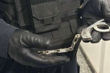 Обирджии разбиха магазин в Казанлък и отмъкнаха оборота