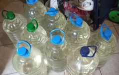 Полицията откри голямо количество алкохол без бандерол в къща в казанлъшкото село Енина  / Новини от Казанлък