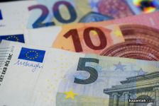 Малолетен се опита да напазарува с фалшиви пари / Новини от Казанлък