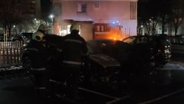 Три автомобила изгоряха тази нощ в Казанлък / Новини от Казанлък