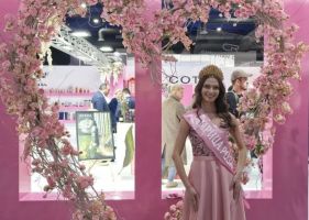 Долината на розите и нейните богатства бяха представени на престижен форум за красота  / Новини от Казанлък