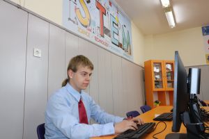 Успех за ПГТТМ - Казанлък в състезанието „VIVA Математика с компютър“ / Новини от Казанлък