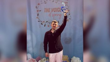 Високо отличие за Николай Иванов и златни медали за певците от школа ,,Орфей“ / Новини от Казанлък