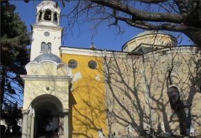 Представят книгата “Щрихи от историята на Казанлъшкия девически манастир” / Новини от Казанлък