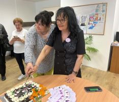 Сдружение „Жените на Казанлък“ отбеляза 5 години от създаването на Центъра за превенция на насилието / Новини от Казанлък