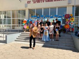 С огромно вълнение и гордост СУ „Христо Смирненски“ в Гурково изпрати своите абитуриенти от Випуск 2026 / Новини от Казанлък