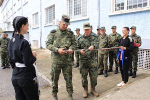С тържествена церемония в район Казанлък на 61 Стрямска механизирана бригада бе открита новата зала за бойни спортове „Генерал Иван Пашинов“ / Новини от Казанлък